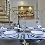 Apartamento Exquisite 3-bedroom Duplex Penthouse With Jacuzzi In Centre *