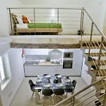 Apartamento Exquisite 3-bedroom Duplex Penthouse With Jacuzzi In Centre *