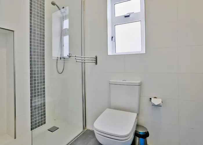 Exquisite 3-bedroom Duplex Penthouse With Jacuzzi In Centre Lejlighed Valletta